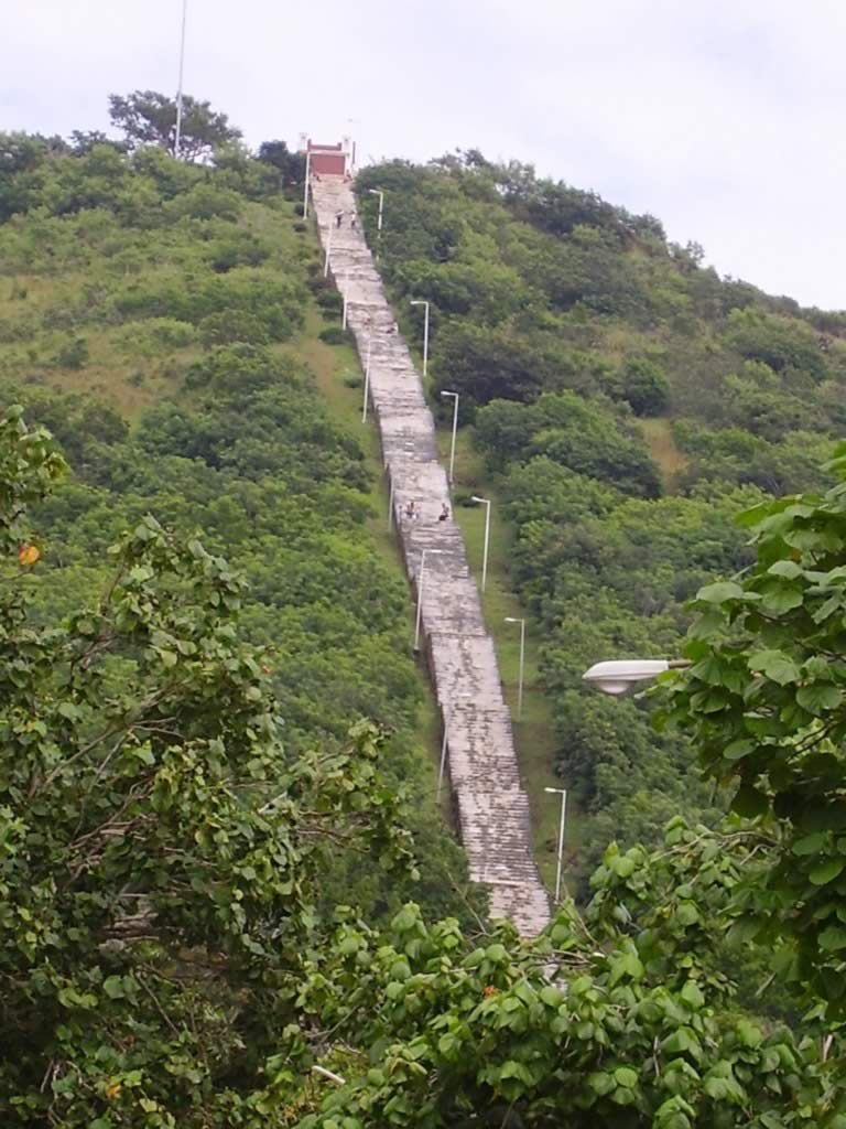 loma de la cruz Holguin Cuba 05